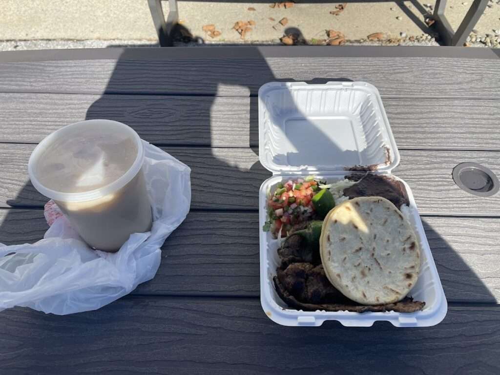 Hilda Pupuseria Photo 5