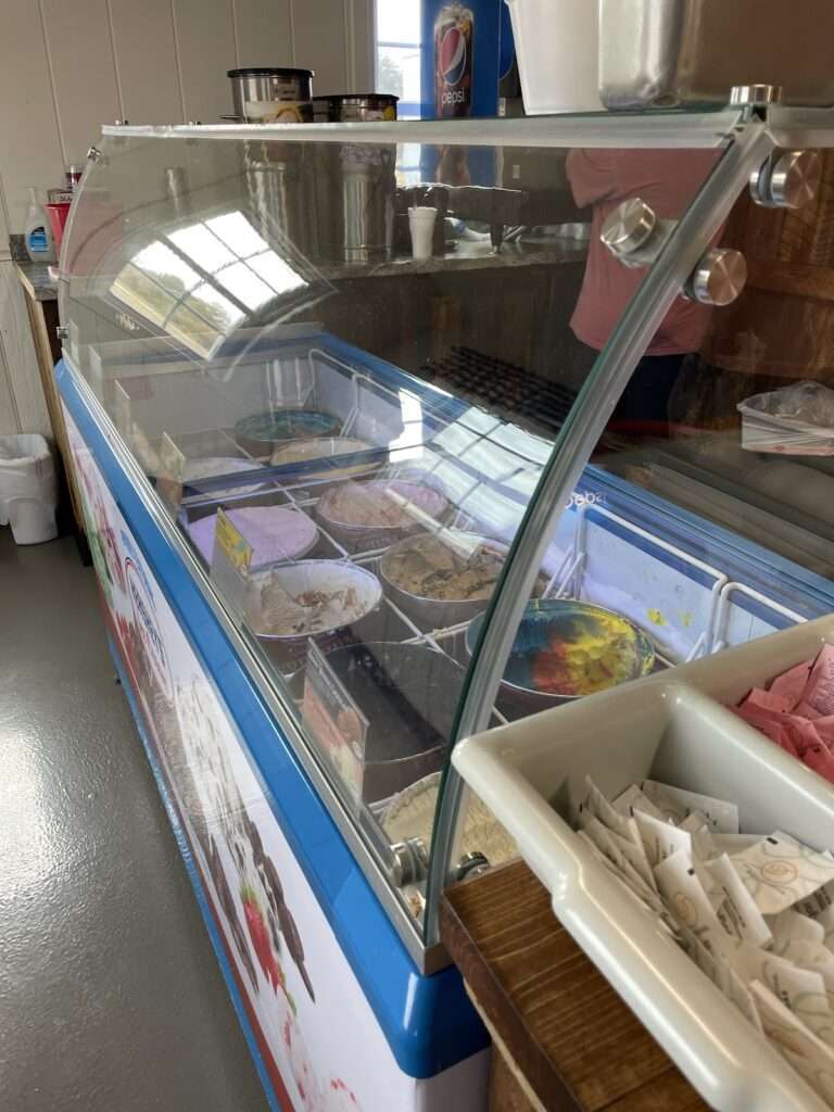 Wagon Tracks Restaurant Photo 5