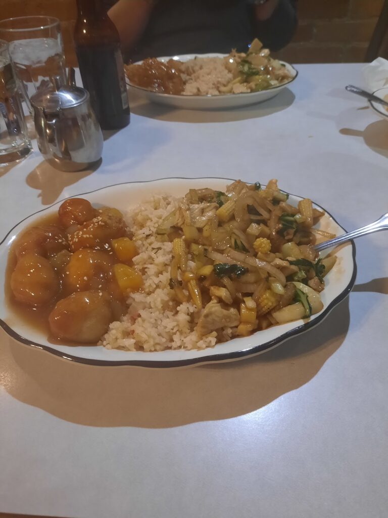 Alley Connection Restaurant photo 4
