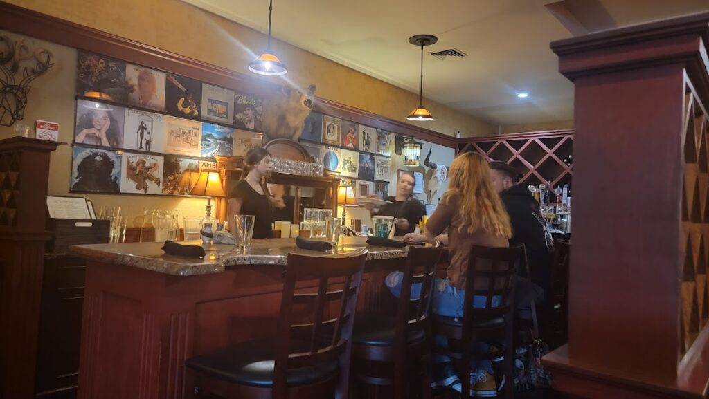 Alley Connection Restaurant photo 6