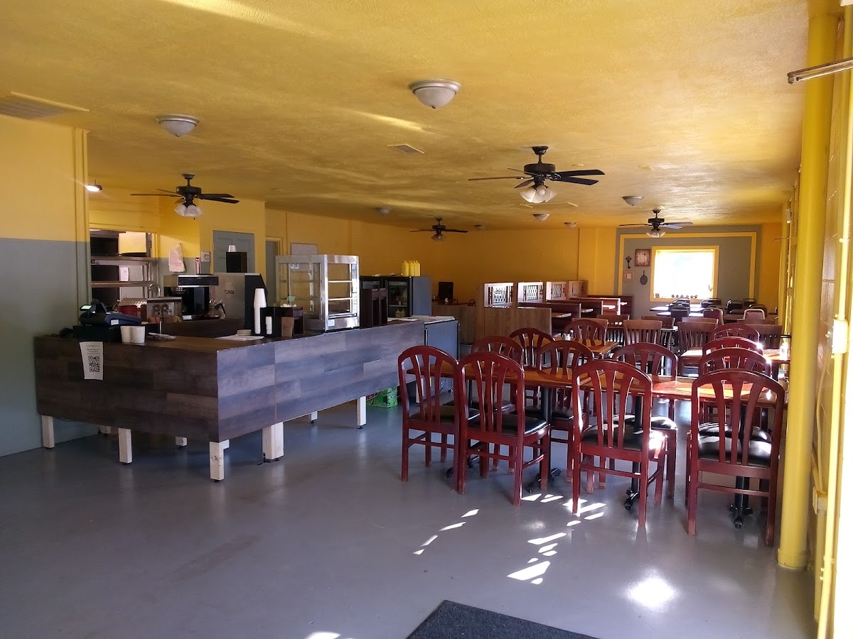 Angie's Roadside Diner
