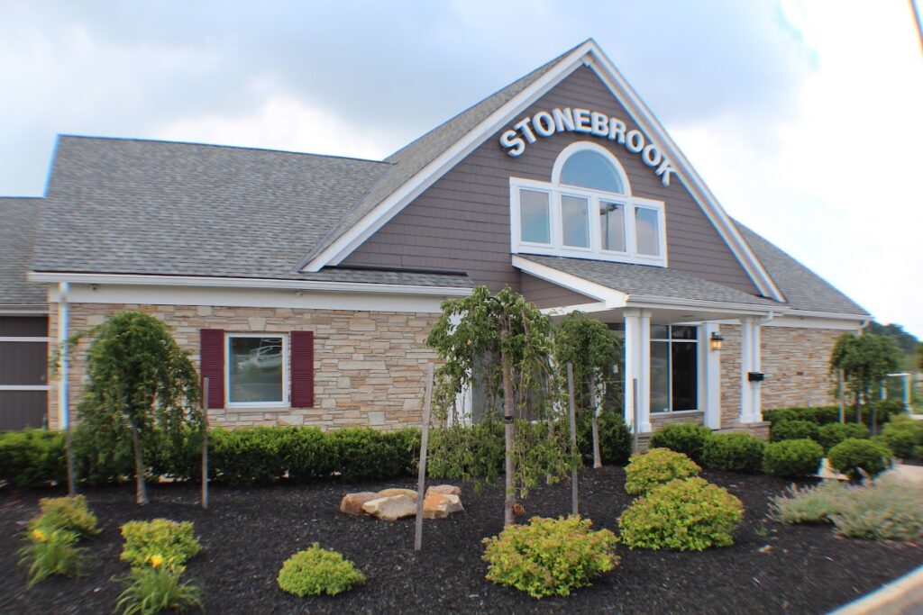 Arnie’s Clubhouse Grill photo 5