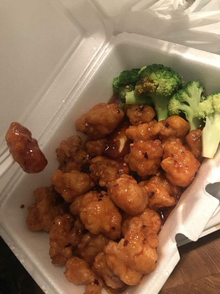 B & J Chinese Restaurant & Cold Beer photo 2