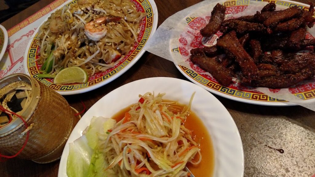Bangkok Grocery & Restaurant photo 2