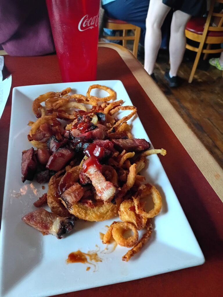 Britt Lounge & Cafe photo 5