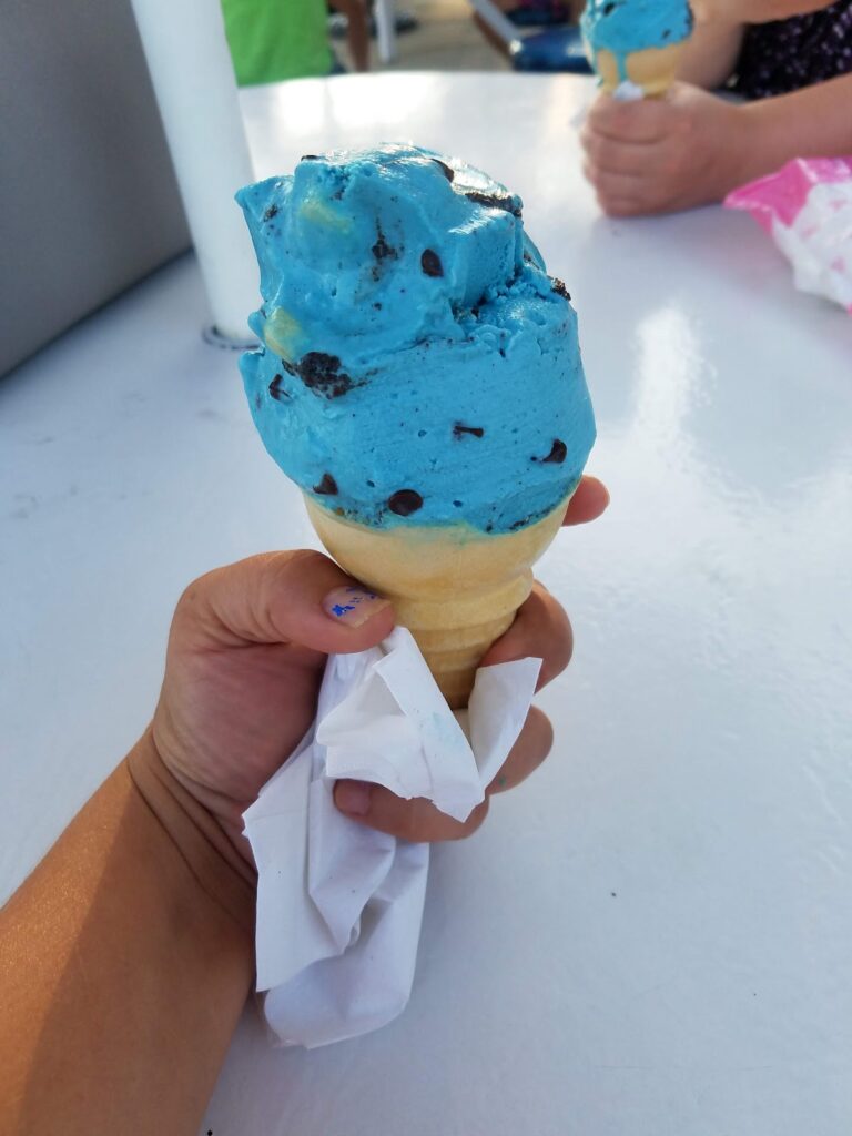 Cold Rush Dairy Bar photo 4