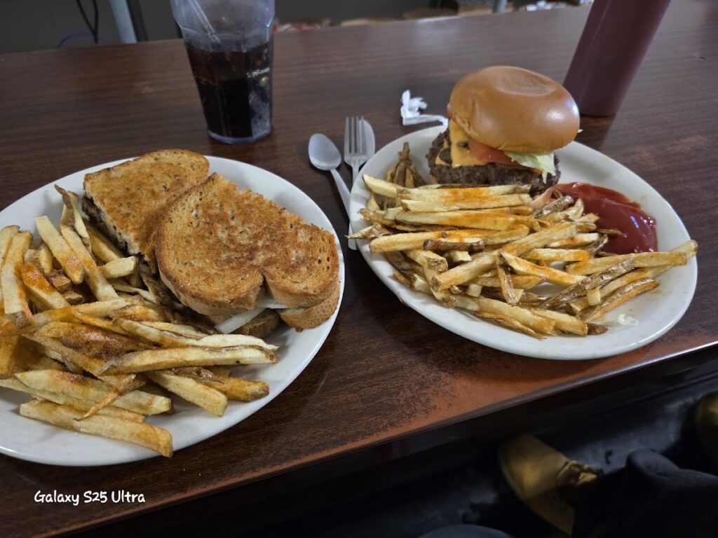 Crazy Joe’s Diner photo 5