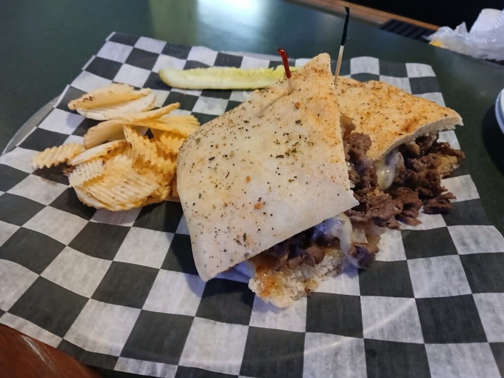 Glades Pike Taverne photo 2