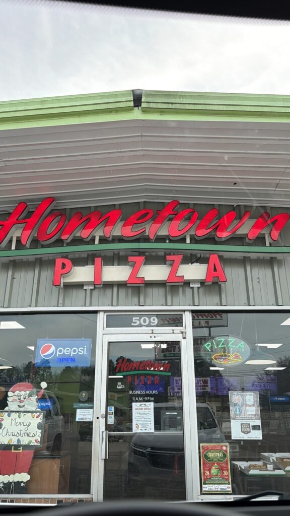 Hometown Pizza Iuka photo 3