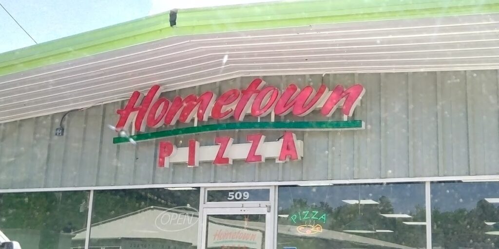 Hometown Pizza Iuka photo 4