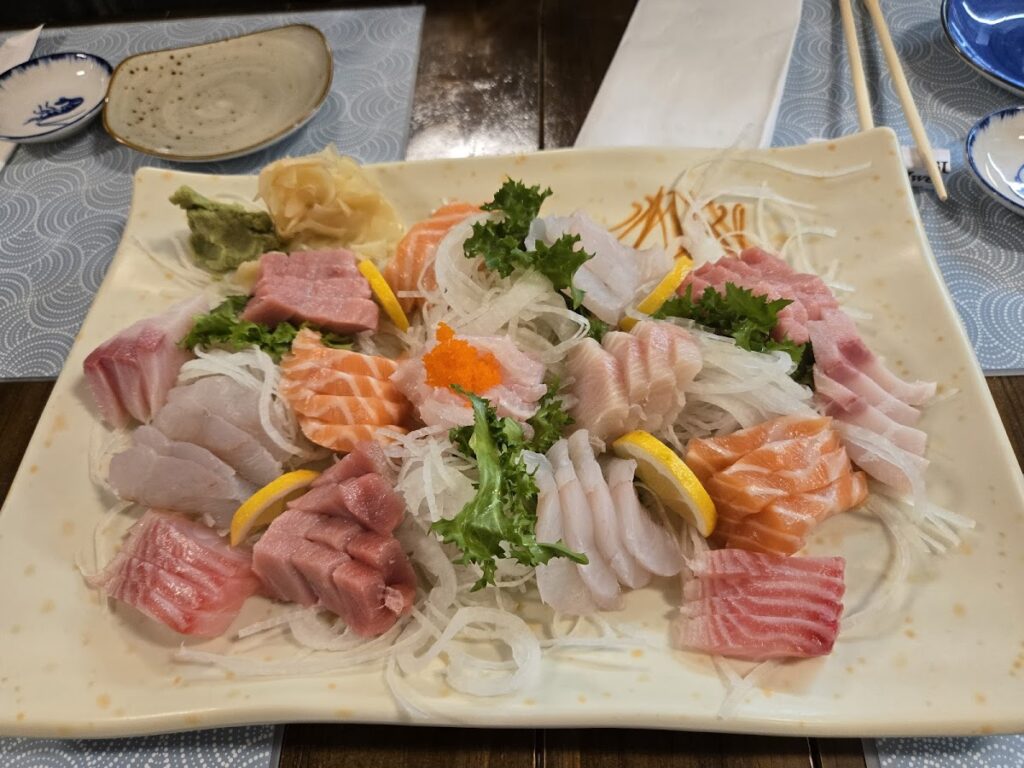 Hwe Sarang Sushi banner