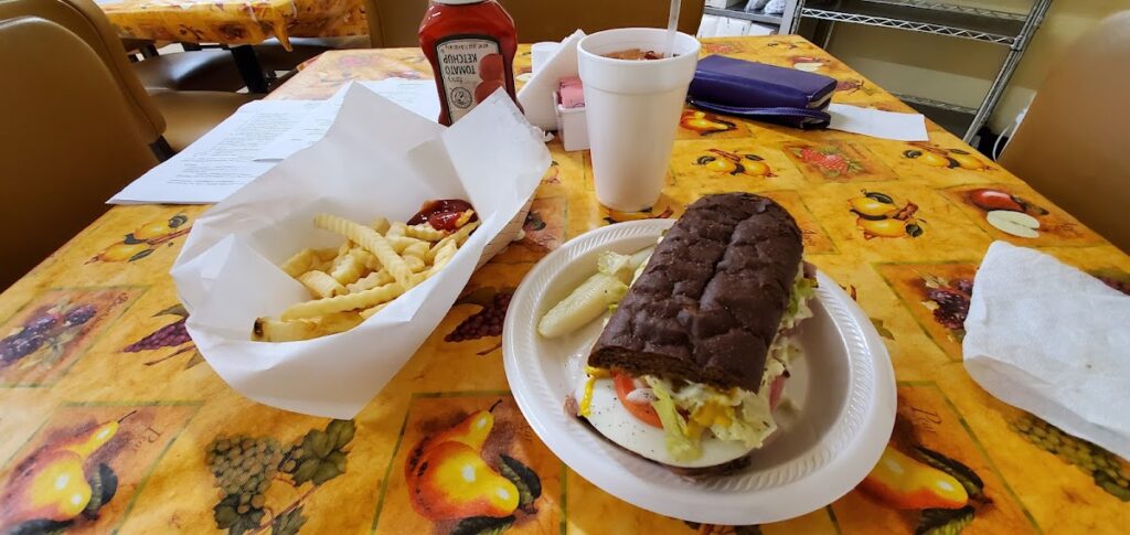 HWY 39 DINER LLC photo 2