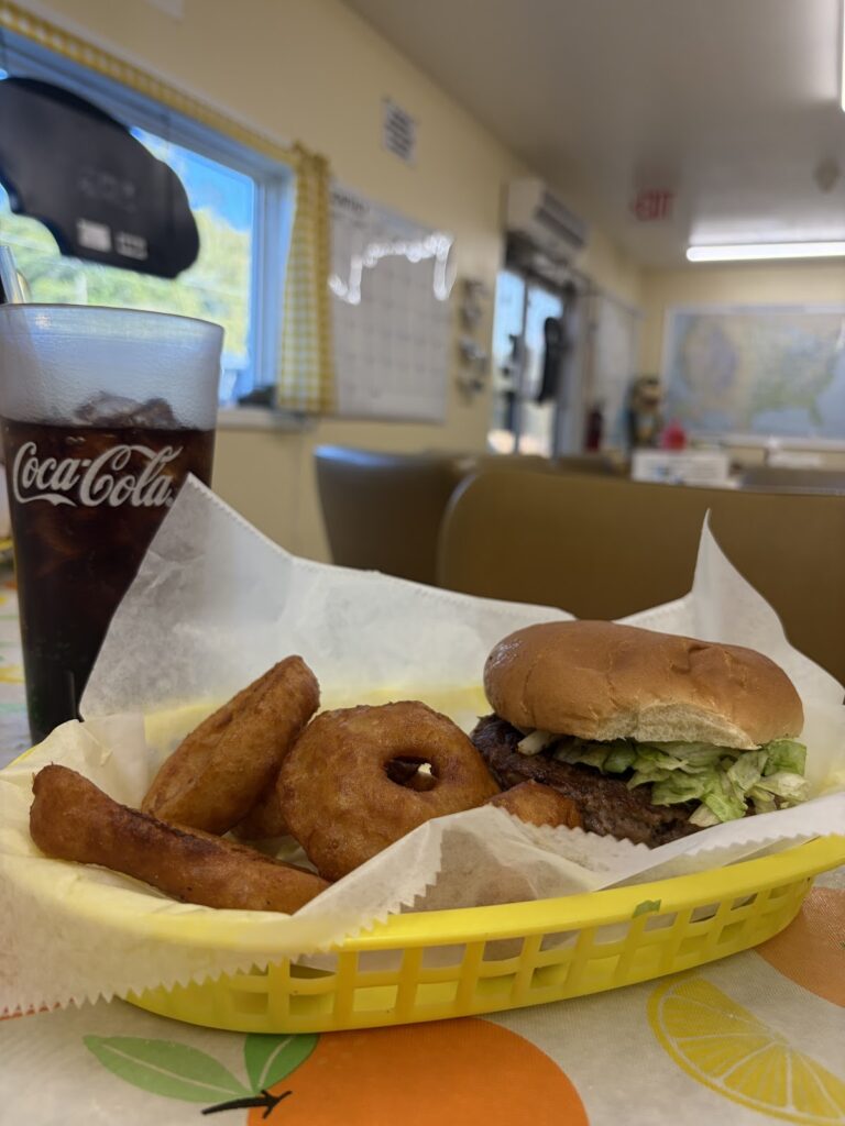 HWY 39 DINER LLC photo 5