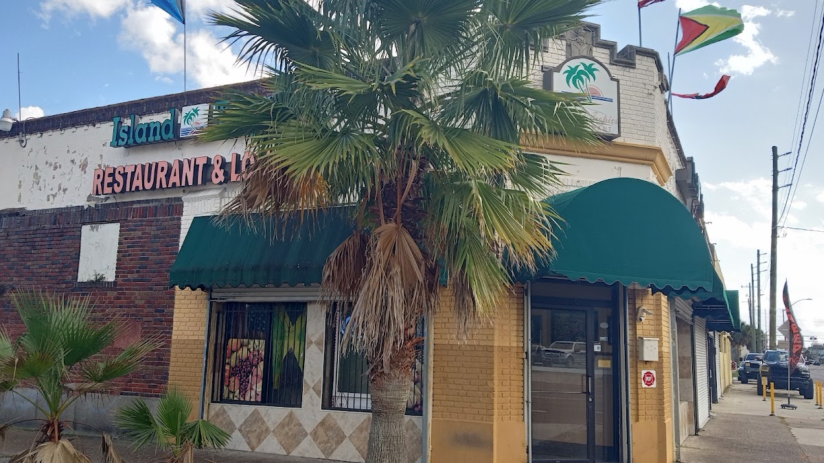 Island Tropics Restaurant