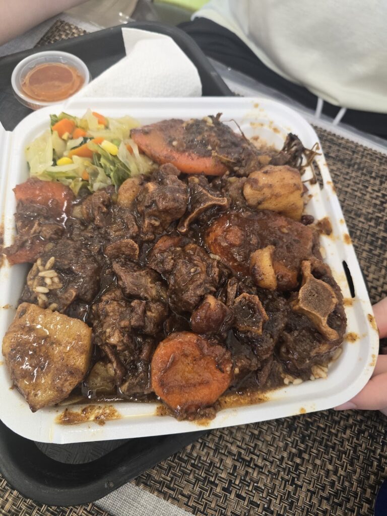 Island Tropics Restaurant photo 2