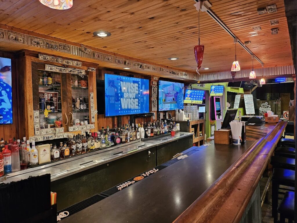 Kooters in the Field banner