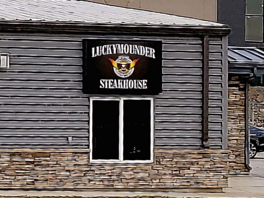 LuckyMounder Steakhouse banner