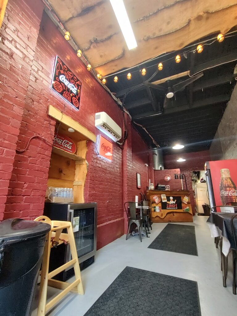 Luigi’s – Cumberland, KY photo 3