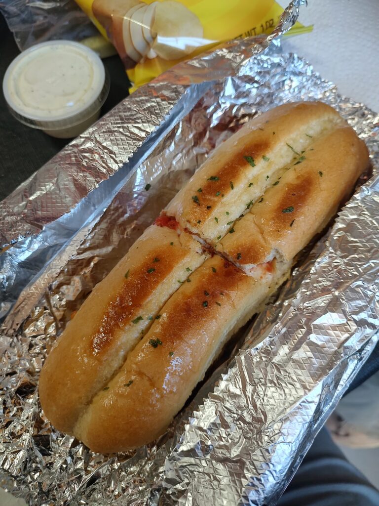 Luigi’s – Cumberland, KY photo 4