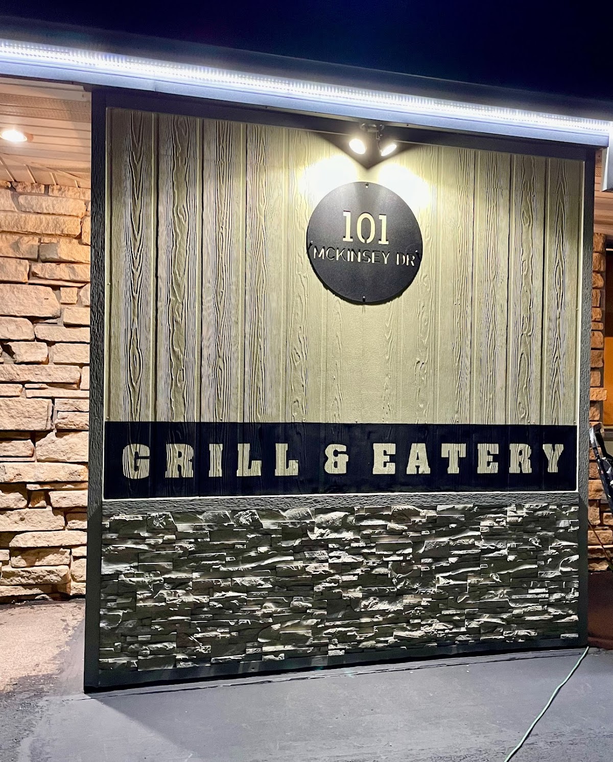 Mega's Grill and Eatery