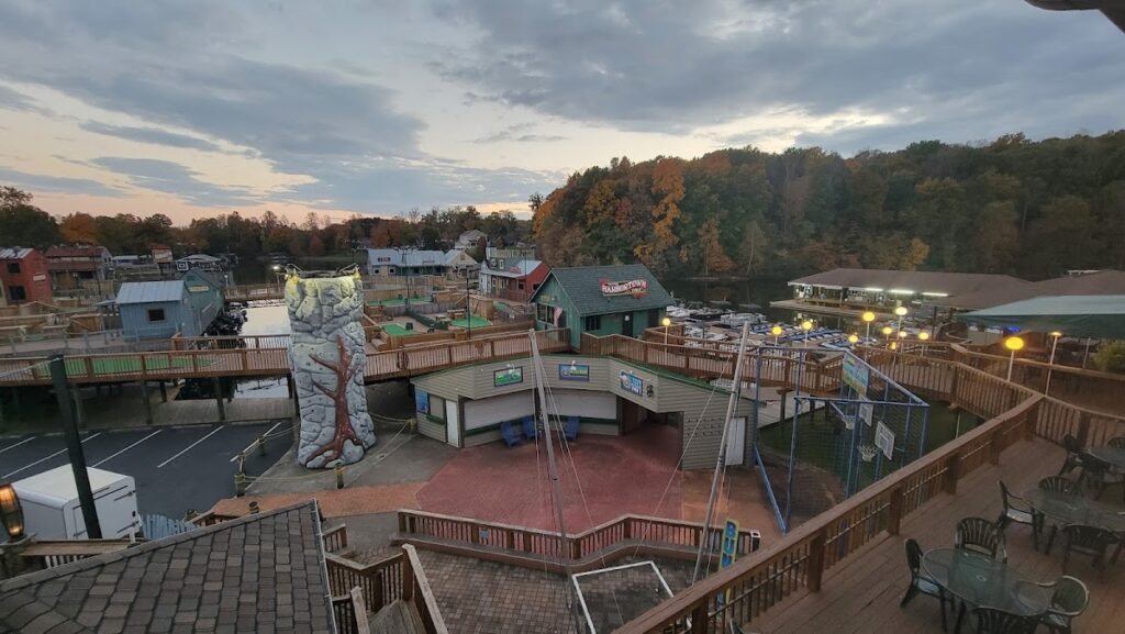 Moosie’s Bar and Grill photo 6