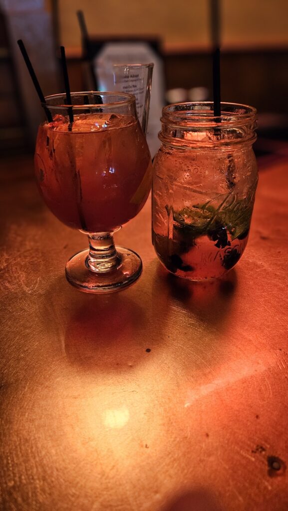Oxfords Casual Dining photo 3