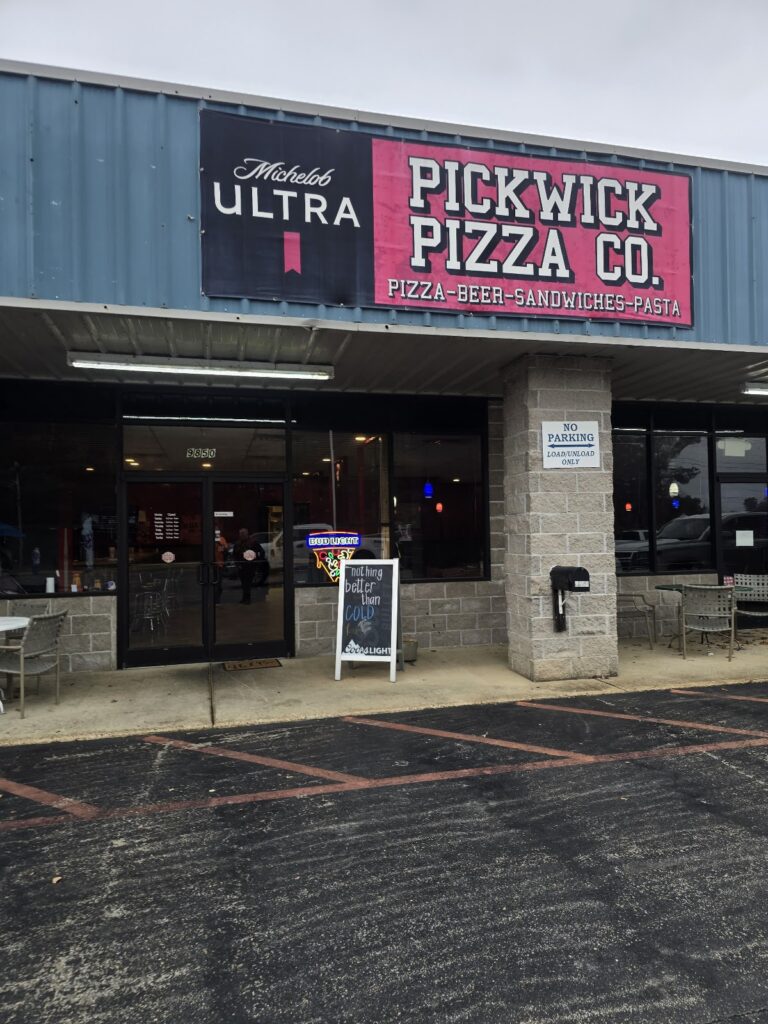 Pickwick Pizza CO photo 4