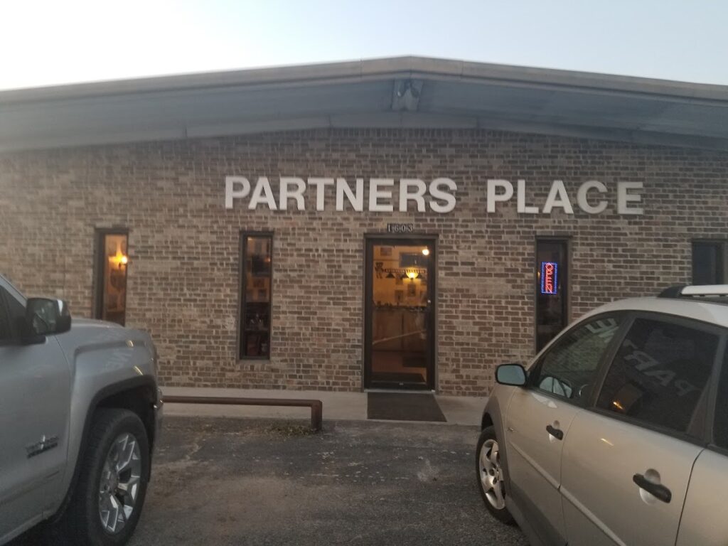 Pizza Pro / Partner’s Grill photo 4