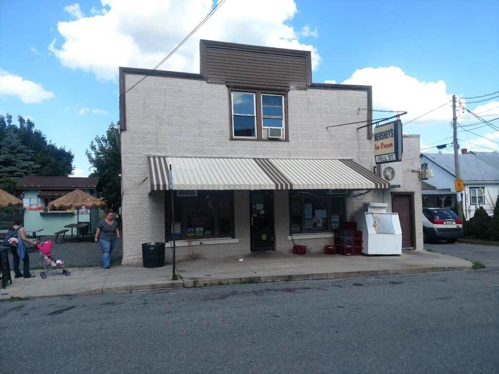 PLS Deli photo 2