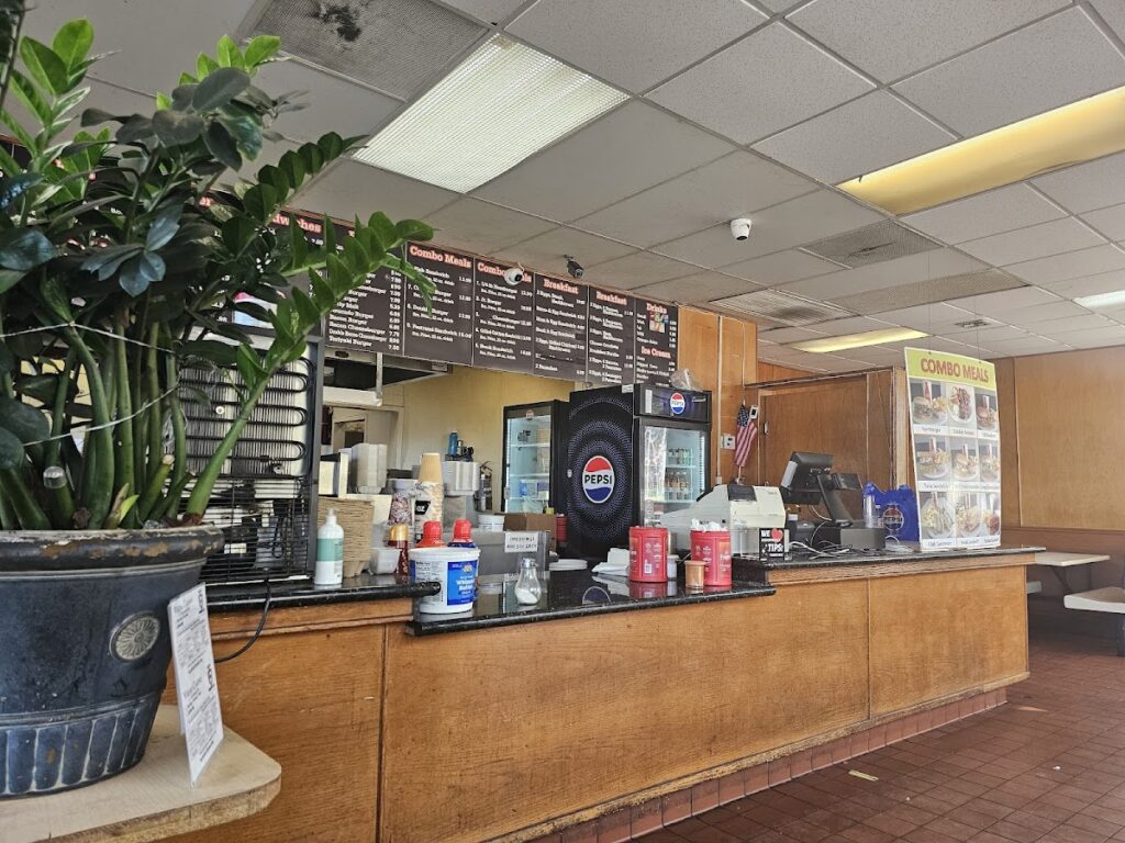 Poly Burgers photo 3