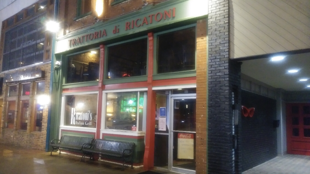 Ricatoni’s Italian Grill banner