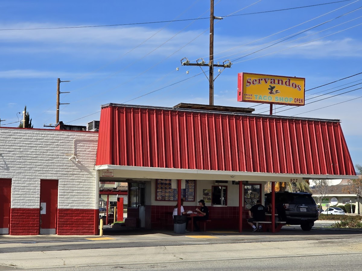 Servandos Taco Shop Menu