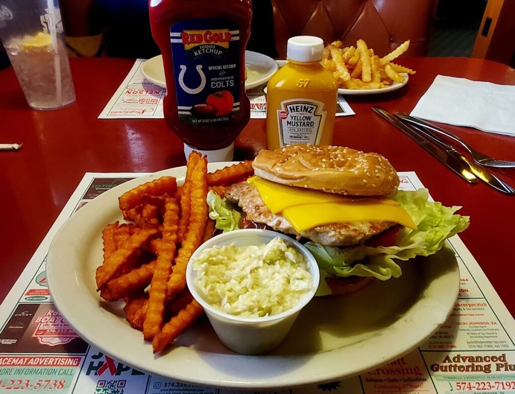 Streamliner Family Restaurant photo 2