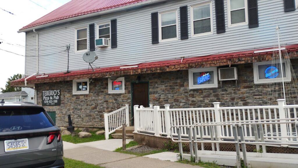 Teberio’s Pizza & Pub photo 4