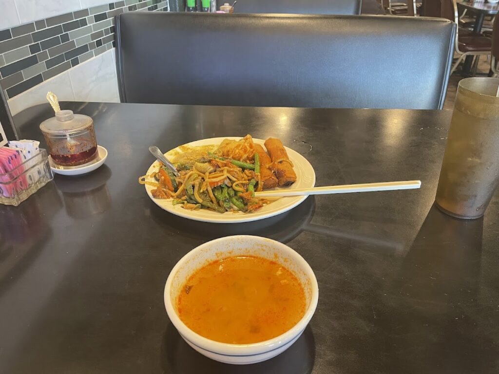 Thanh Linh Vietnamese Restaurant photo 2