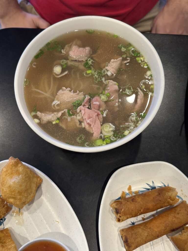 Thanh Linh Vietnamese Restaurant photo 3