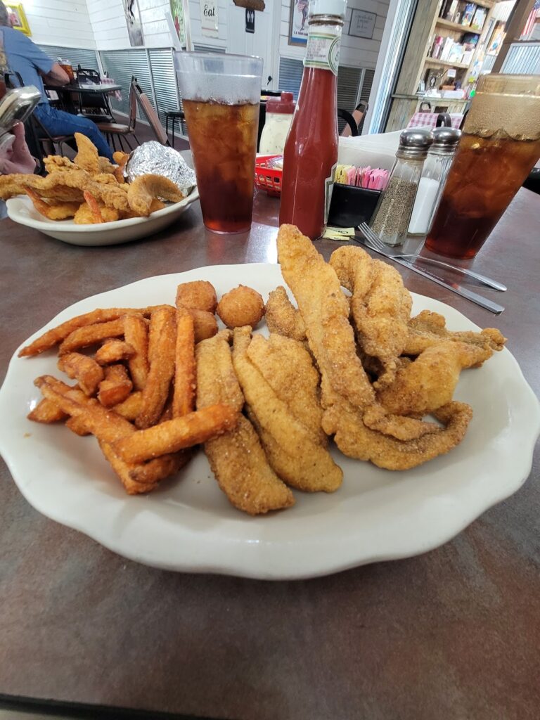 Walnut Grove Fish House photo 4
