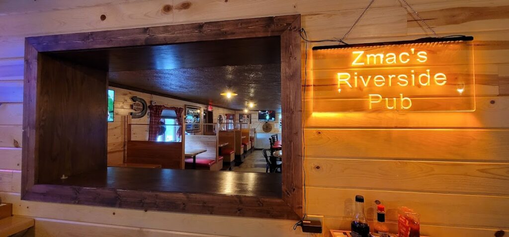 Zmac’s Riverside Pub photo 6